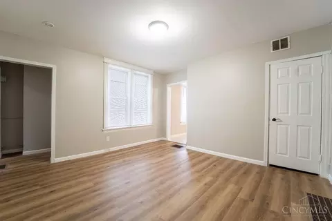 Living - 1619 Powers St, Cincinnati, OH 45223 photo 3 of 4