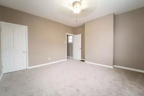 Bedroom - 1619 Powers St, Cincinnati, OH 45223 photo 4 of 5