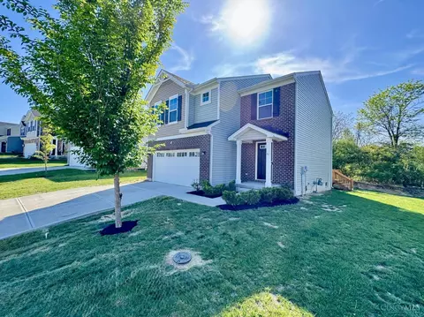 Exterior - 2905 Pine Leaf Ct, Hamilton, OH 45013 photo 2 of 5
