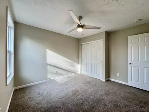 Bedroom - 2905 Pine Leaf Ct, Hamilton, OH 45013 photo 9 of 14