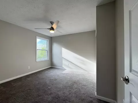 Bedroom - 2905 Pine Leaf Ct, Hamilton, OH 45013 photo 8 of 14
