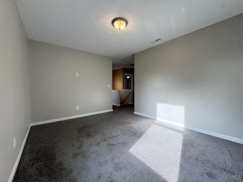 Bedroom - 2905 Pine Leaf Ct, Hamilton, OH 45013 photo 3 of 14
