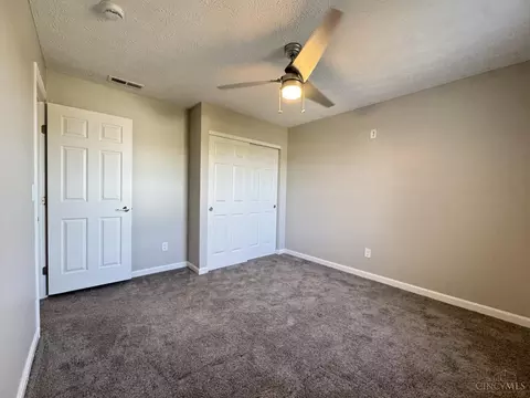 Bedroom - 2905 Pine Leaf Ct, Hamilton, OH 45013 photo 11 of 14