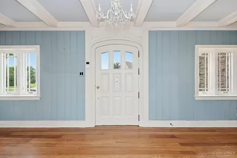 Entry Way - 7803 Ayers Rd, Cincinnati, OH 45255 photo 1 of 7