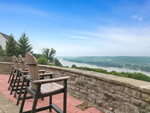 View/Area - 7803 Ayers Rd, Cincinnati, OH 45255 photo 1 of 10