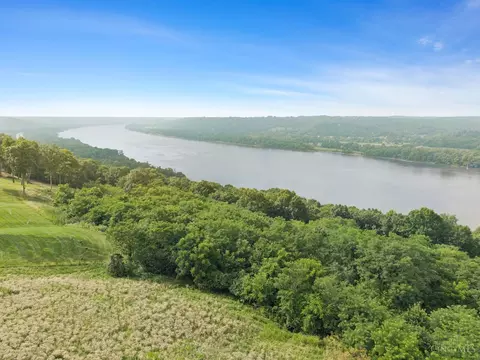 View/Area - 7803 Ayers Rd, Cincinnati, OH 45255 photo 3 of 10