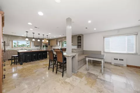 Kitchen - 7803 Ayers Rd, Cincinnati, OH 45255 photo 1 of 14