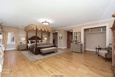 Bedroom - 7803 Ayers Rd, Cincinnati, OH 45255 photo 3 of 9