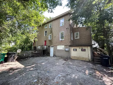 3719 Laclede Ave, Cincinnati, OH 45205