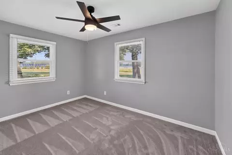 Bedroom - 16103 Moon Rd, Mount Orab, OH 45154 photo 3 of 5