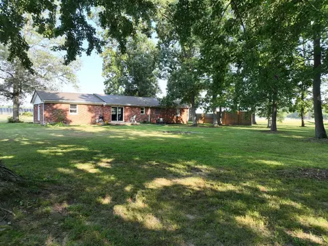 Exterior - 16103 Moon Rd, Mount Orab, OH 45154 photo 8 of 12