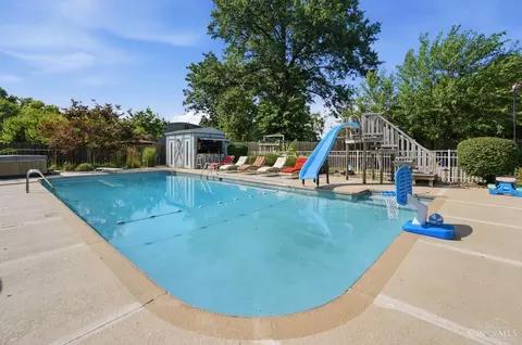 Exterior - 680 Silverhedge Dr, Cincinnati, OH 45231 photo 15 of 18