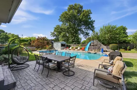 Exterior - 680 Silverhedge Dr, Cincinnati, OH 45231 photo 11 of 18