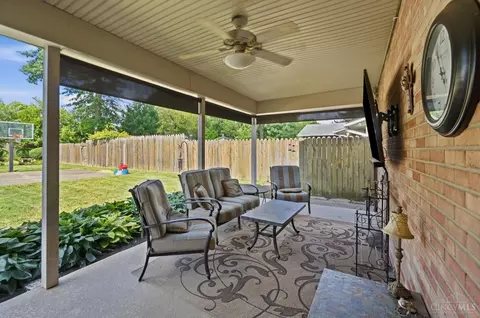 Exterior - 680 Silverhedge Dr, Cincinnati, OH 45231 photo 10 of 18
