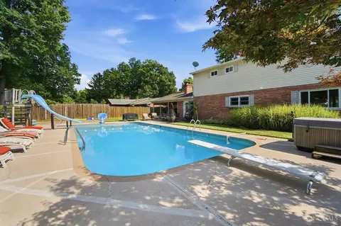Exterior - 680 Silverhedge Dr, Cincinnati, OH 45231 photo 14 of 18