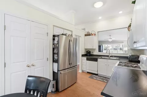 6333 Edgewater Dr, Mason, OH 45040 photo 13
