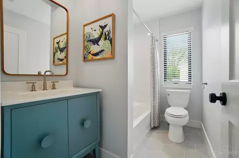 Bath - 4846 Myrtle Ave, Blue Ash, OH 45242 photo 5 of 6
