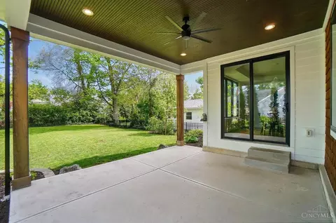 Exterior - 4846 Myrtle Ave, Blue Ash, OH 45242 photo 7 of 11