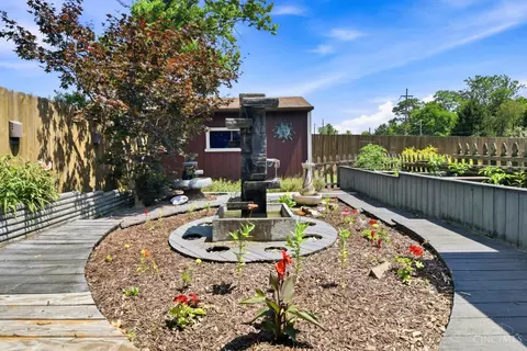 Exterior - 4831 Klatte Rd, Cincinnati, OH 45244 photo 6 of 10