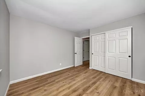 Bedroom - 10766 Shadowridge Ln, Cincinnati, OH 45240 photo 4 of 9