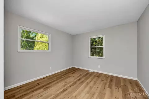 Bedroom - 10766 Shadowridge Ln, Cincinnati, OH 45240 photo 3 of 9