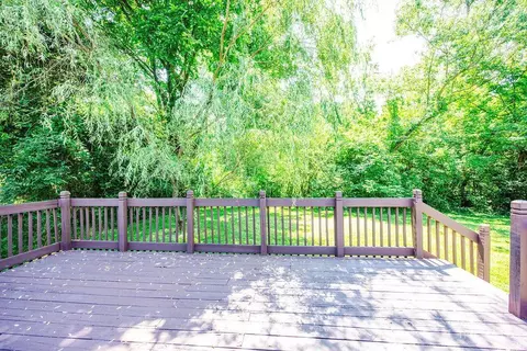 Exterior - 10766 Shadowridge Ln, Cincinnati, OH 45240 photo 5 of 9