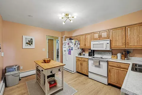 Kitchen - 6417 Mapleton Ave, Cincinnati, OH 45233 photo 1 of 3