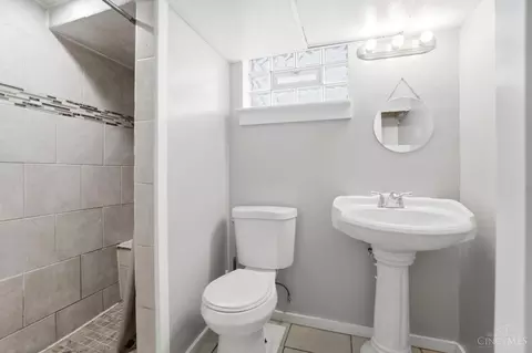 Bath - 3548 Eyrich Rd, Cincinnati, OH 45248 photo 4 of 4