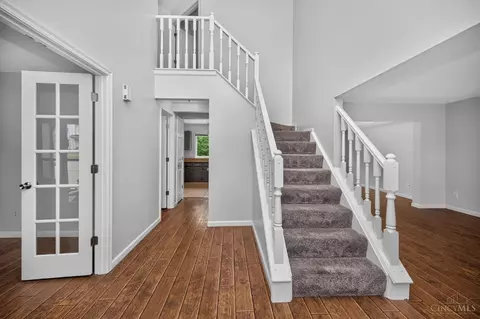 Entry Way - 2254 Candlemakers Ln, Maineville, OH 45039 photo 1 of 6