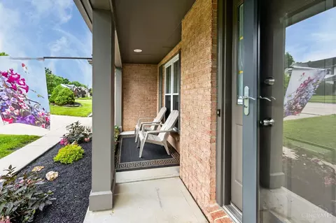 Exterior - 2254 Candlemakers Ln, Maineville, OH 45039 photo 4 of 13