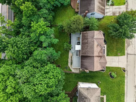 View/Area - 2254 Candlemakers Ln, Maineville, OH 45039 photo 3 of 7