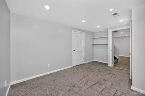 Bedroom - 2254 Candlemakers Ln, Maineville, OH 45039 photo 12 of 14