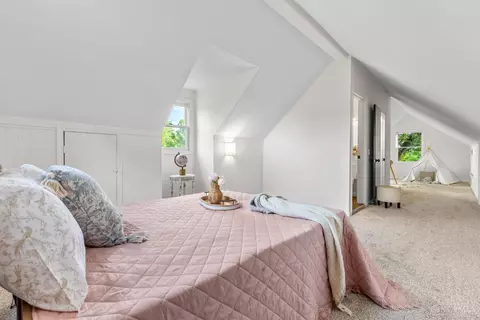 Bedroom - 9730 St Rt 28, Blanchester, OH 45107 photo 2 of 3