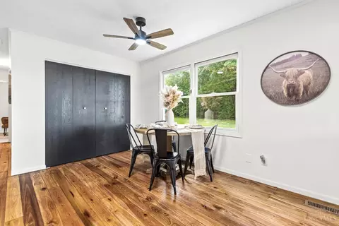 Dining - 9730 St Rt 28, Blanchester, OH 45107 photo 1 of 1