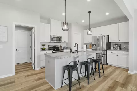 Kitchen - 1219 Michael Dr, Harrison, OH 45030 photo 5 of 6