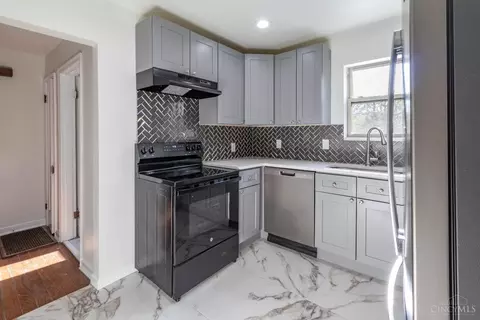 6330 Elbrook Ave, Golf Manor, OH 45237 photo 7