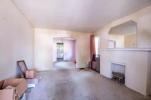 6402 Stover Ave, Golf Manor, OH 45237 photo 5
