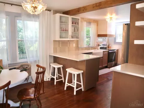 Kitchen - 3616 Madison Rd, Cincinnati, OH 45209 photo 1 of 5