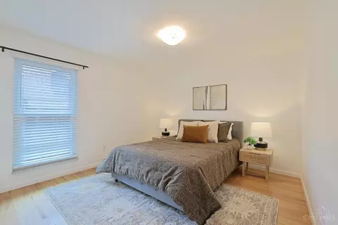 Bedroom - 4489 Chesswick Dr, Blue Ash, OH 45242 photo 6 of 8
