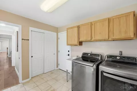 12075 Timberlake Dr, Cincinnati, OH 45249 photo 33