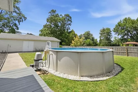 Exterior - 2203 Miracle Mile, Springfield, OH 45503 photo 6 of 16