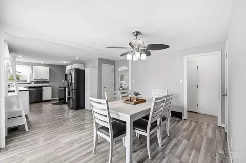 Dining - 2203 Miracle Mile, Springfield, OH 45503 photo 2 of 2