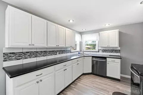 Kitchen - 2203 Miracle Mile, Springfield, OH 45503 photo 1 of 5
