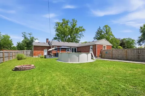 Exterior - 2203 Miracle Mile, Springfield, OH 45503 photo 4 of 16