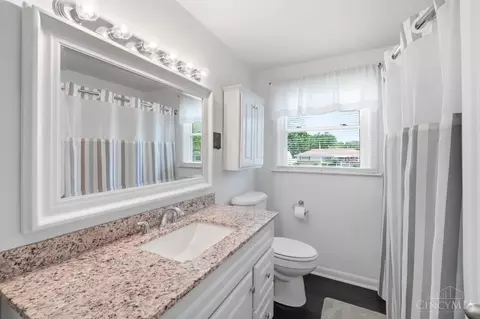 Bath - 2203 Miracle Mile, Springfield, OH 45503 photo 1 of 6