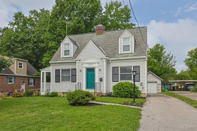 1555 Brandon Ave, Cincinnati, OH 45230