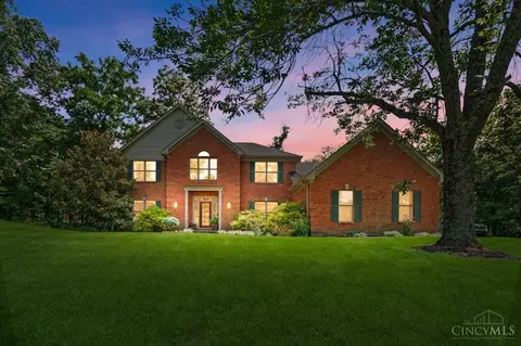 1491 Greystone Ln, Milford, OH 45150
