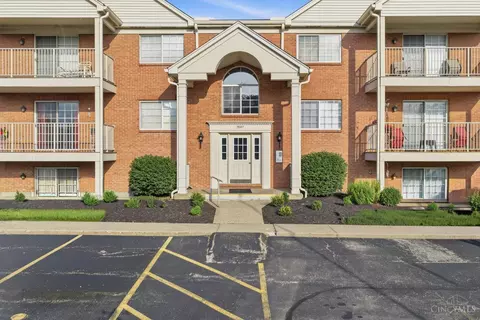 3547 Jessup Rd, Cincinnati, OH 45239 photo 2