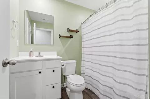 Bath - 5748 Alpine Heights Dr, Morrow, OH 45152 photo 3 of 4