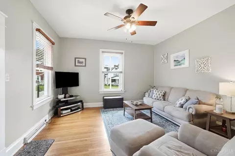 3826 Watterson Rd, Fairfax, OH 45227 photo 9